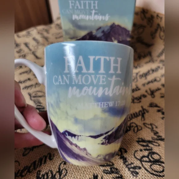 Faithfully yours Faith can move mountains cup with box - Picture 2 of 8